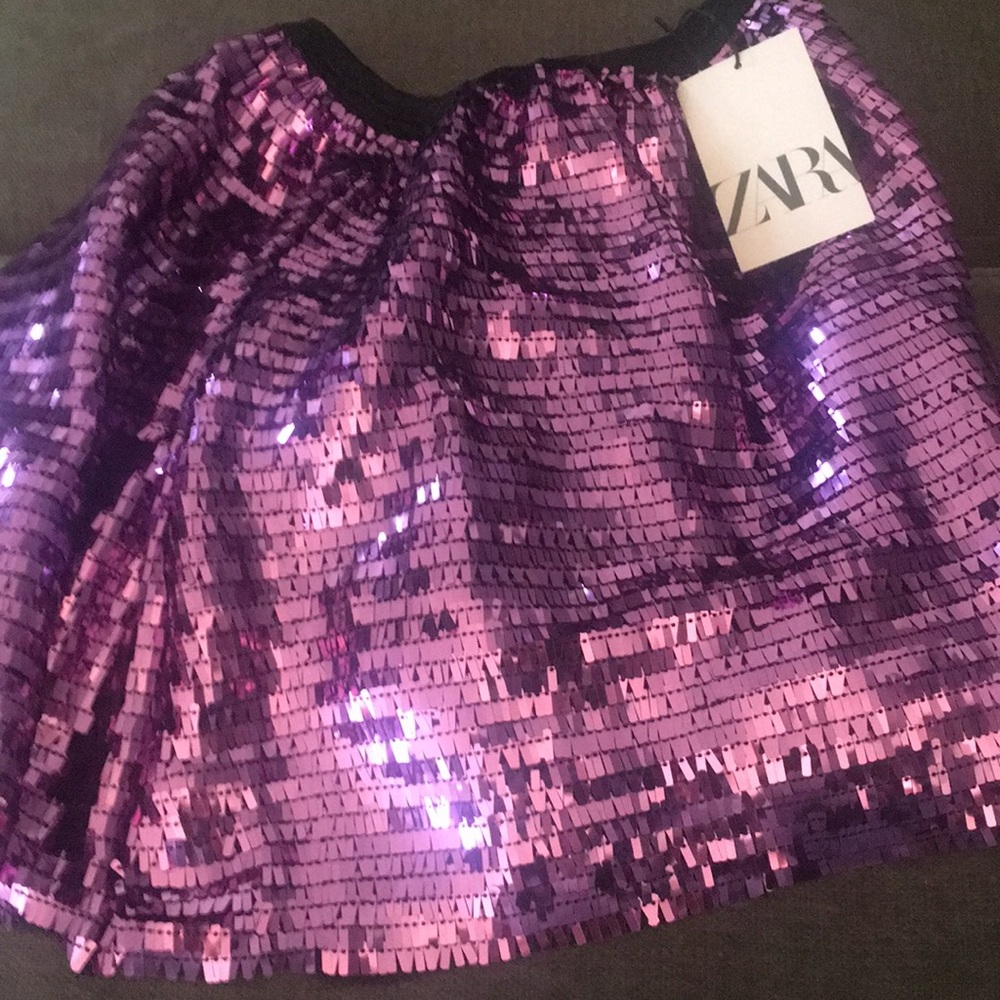 Girls size 10 Zara sequin skirt never worn